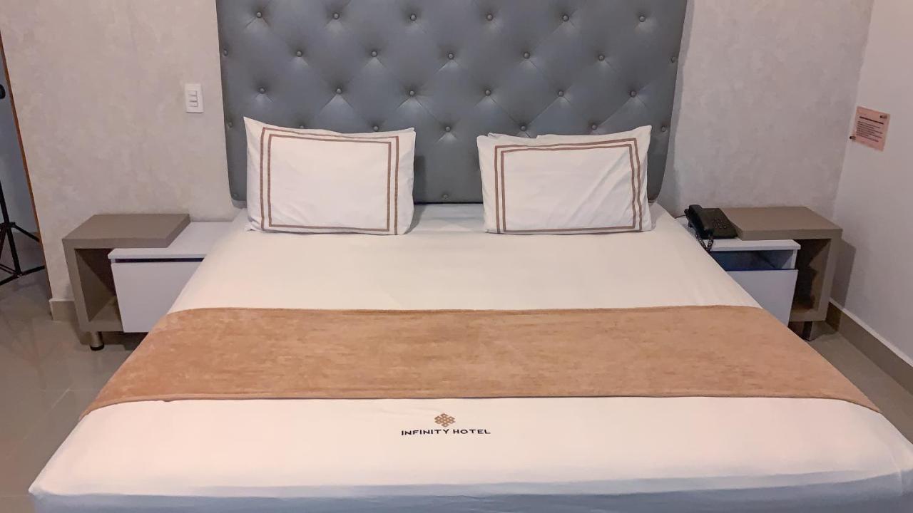 Infinity Hotel Медельин Экстерьер фото