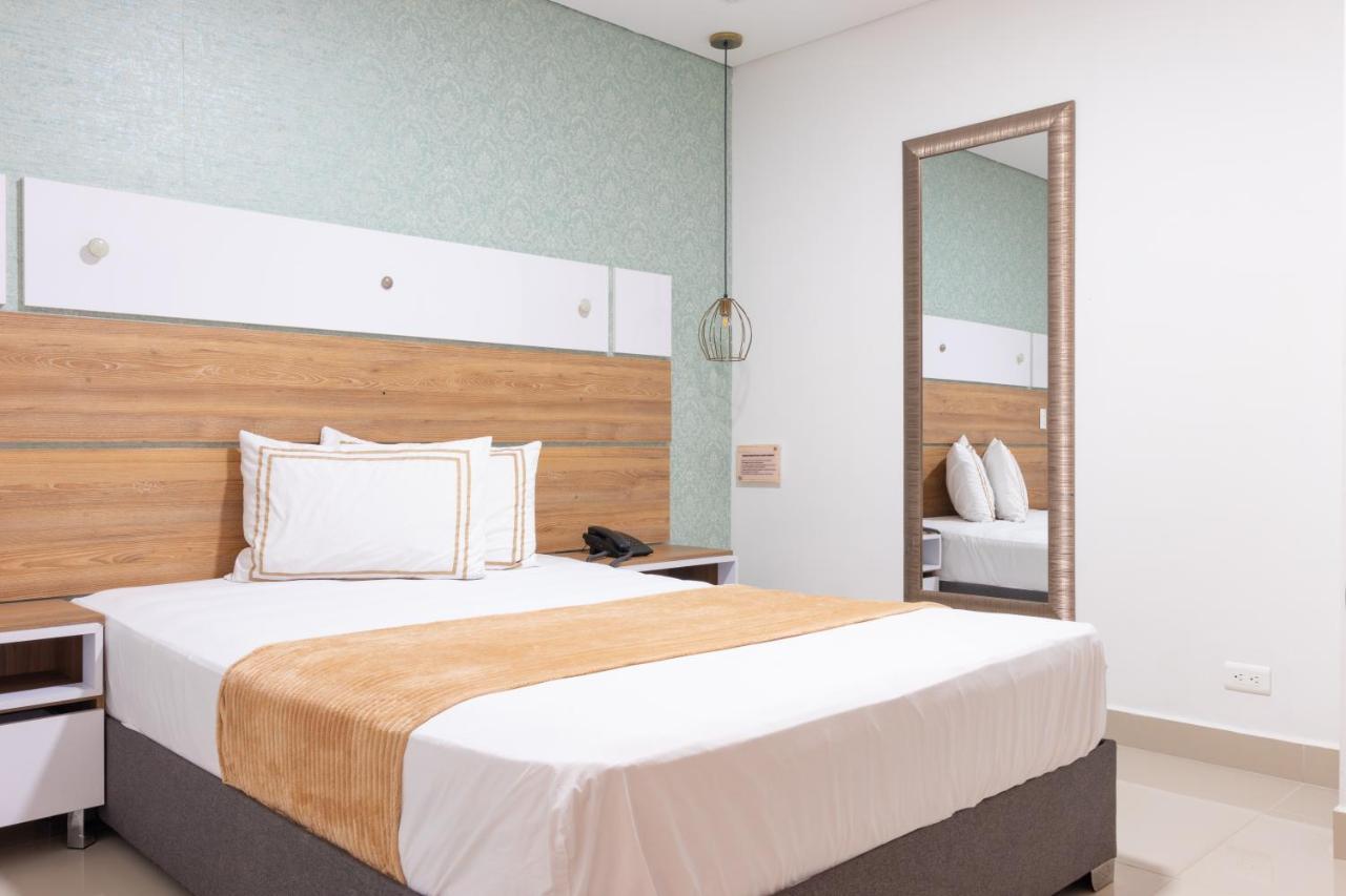 Infinity Hotel Медельин Экстерьер фото