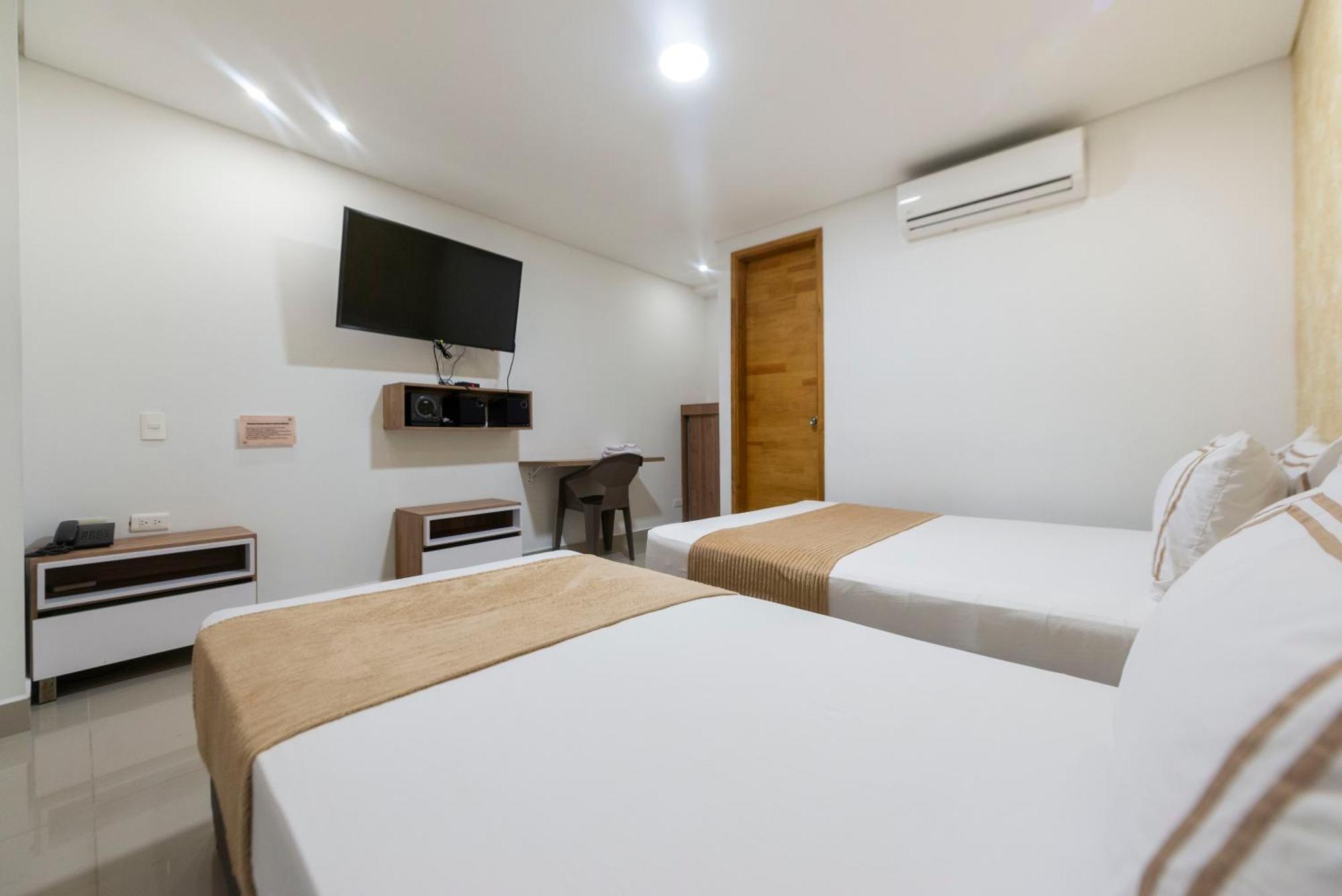 Infinity Hotel Медельин Экстерьер фото
